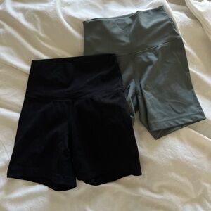 High-Waist Women’s Bike Shorts in Black and Sage